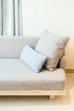 Kanepe dekorasyon yastık