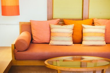 Kanepe dekorasyon yastık