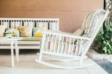 Güzel lüks yastıklar Divan