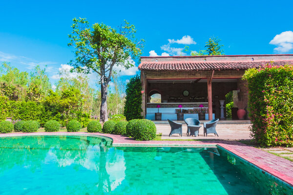 Красивое здание архитектуры
