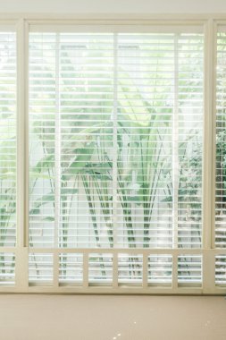 Kör pencere dekorasyon