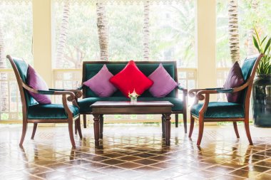 Yastıklar kanepe ve sandalye