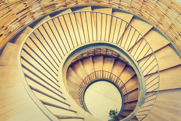 Escadaria do círculo espiral — Fotografia de Stock