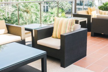 Yastıklar kanepe ve sandalye