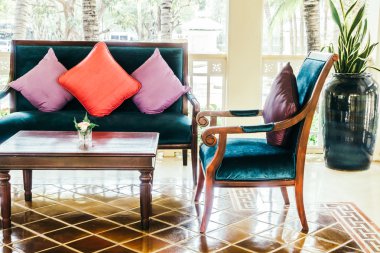 Yastıklar kanepe ve sandalye