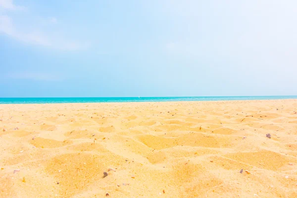 Bella sabbia vuota sulla spiaggia — Foto Stock