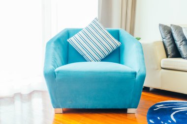 Güzel lüks yastıklar Divan