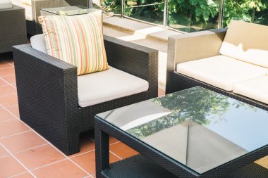 Yastıklar kanepe ve sandalye