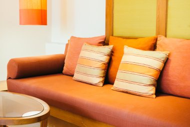 Kanepe dekorasyon yastık