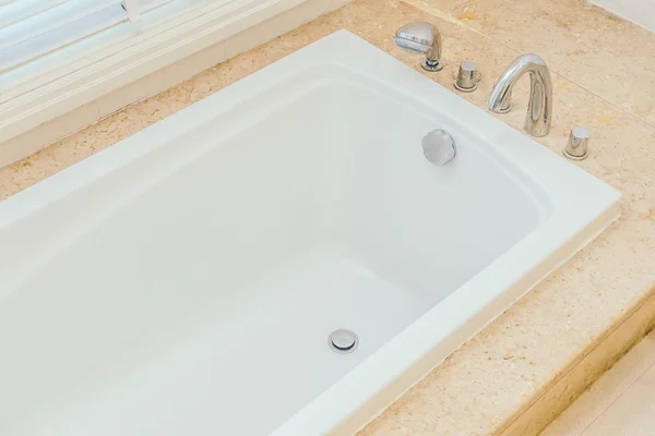 Küvet banyo iç dekorasyon — Stok fotoğraf