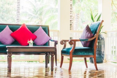 Yastıklar kanepe ve sandalye