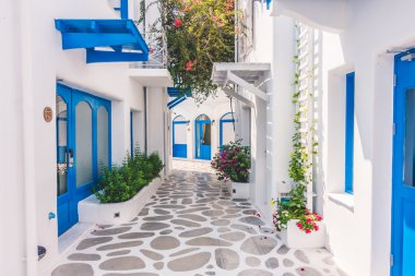 Santorini ve Yunanistan tarzı ile güzel mimari