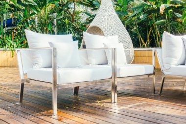 Güzel lüks yastıklar Divan