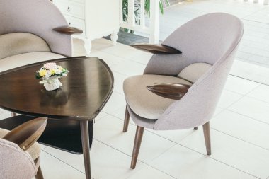 Güzel lüks yastıklar Divan