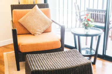 Kanepe dekorasyon yastık