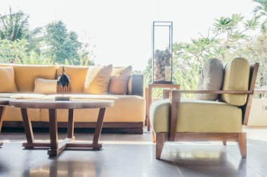 Güzel lüks yastıklar Divan