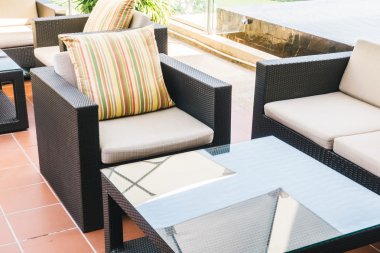 Yastıklar kanepe ve sandalye