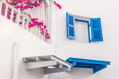Santorini ve Yunanistan tarzı ile güzel mimari