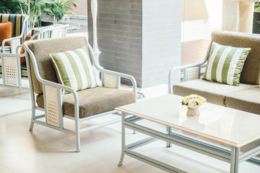 Güzel lüks yastıklar Divan