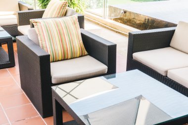 Yastıklar kanepe ve sandalye