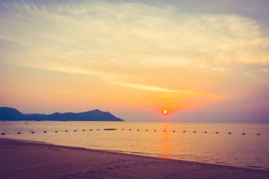 Plaj ve deniz kopya alanı ile