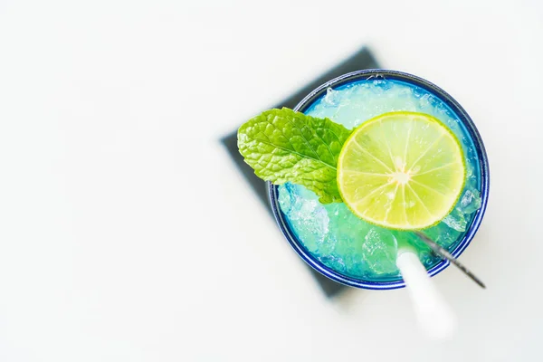Renkli limon mocktail — Stok fotoğraf
