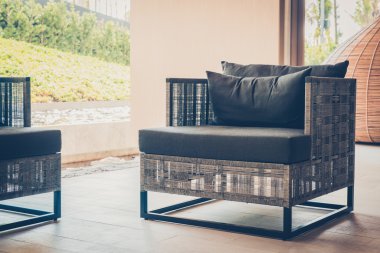 Sandalye ile açık güverte