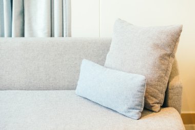 Kanepe dekorasyon yastık