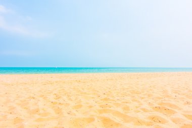 Güzel boş kum plaj