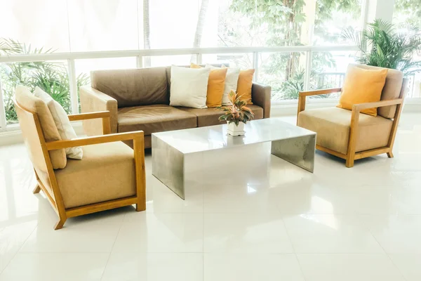 Güzel lüks yastıklar Divan