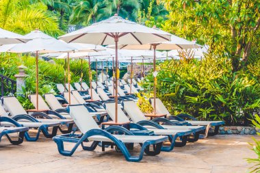 lüks Yüzme Havuzu Peyzaj