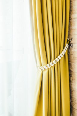 Güzel lüks pencere perdeleri