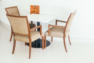 Akşam yemeği için sofra