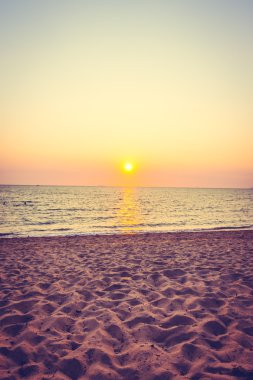 Güzel tropikal deniz ve plaj