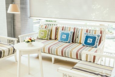 Güzel lüks yastıklar Divan