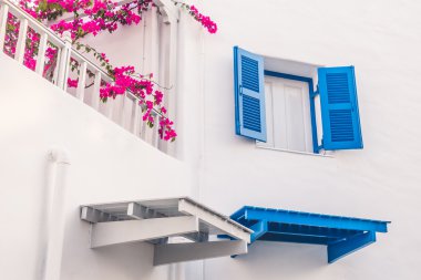 Santorini ve Yunanistan tarzı ile güzel mimari