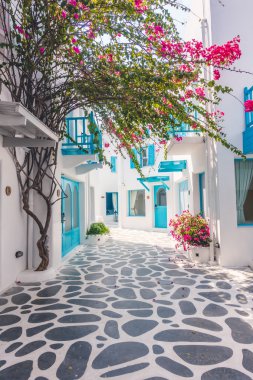 Santorini ve Yunanistan tarzı ile güzel mimari