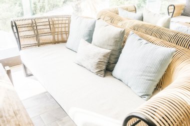 Kanepe dekorasyon yastık