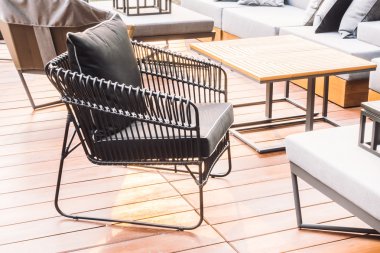 Kanepe yastık ve sandalye dekorasyon