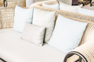 Kanepe dekorasyon yastık