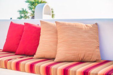 Kanepe dekorasyon yastık