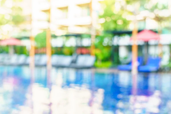 Размытие курортный отель бассейн — стоковое фото