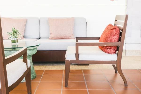 Kissen Sofa und Stuhl — Stockfoto