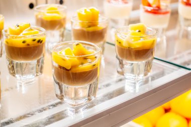 lezzetli panna cotta