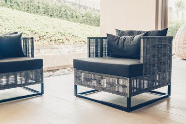 Sandalye ile açık güverte