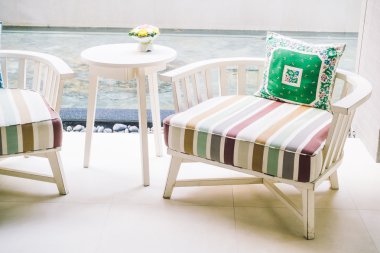 Güzel lüks yastık Divan