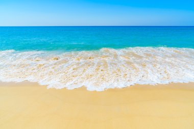 Güzel sahil ve deniz