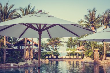 Yüzme Havuzu Peyzaj