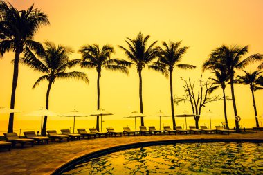 gündoğumu kez Resort'ta yüzme havuzunda