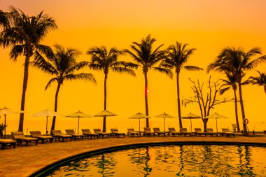 gündoğumu kez Resort'ta yüzme havuzunda